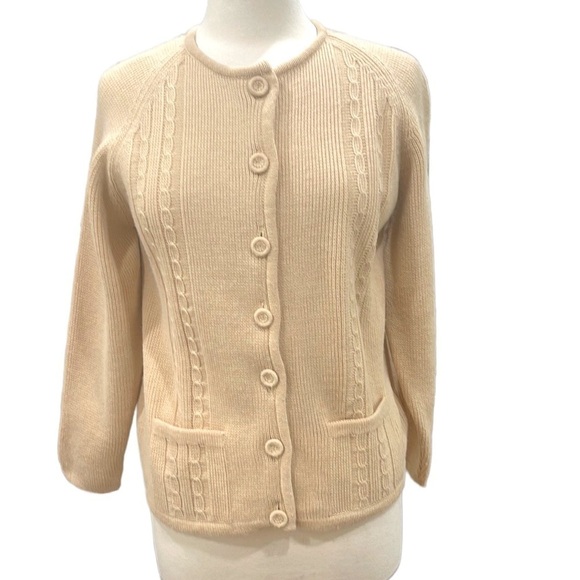 VINTAGE Cable Knit Tan Cardigan SZ S - Picture 1 of 4